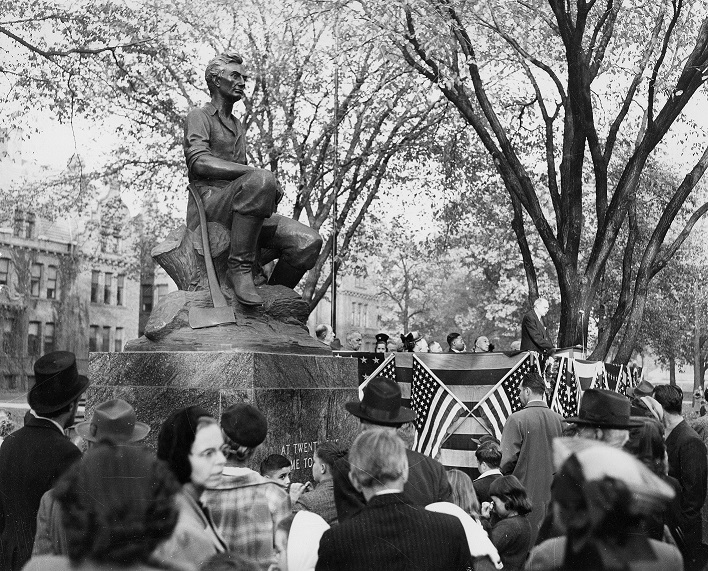 Lincoln statue dedication, 1948