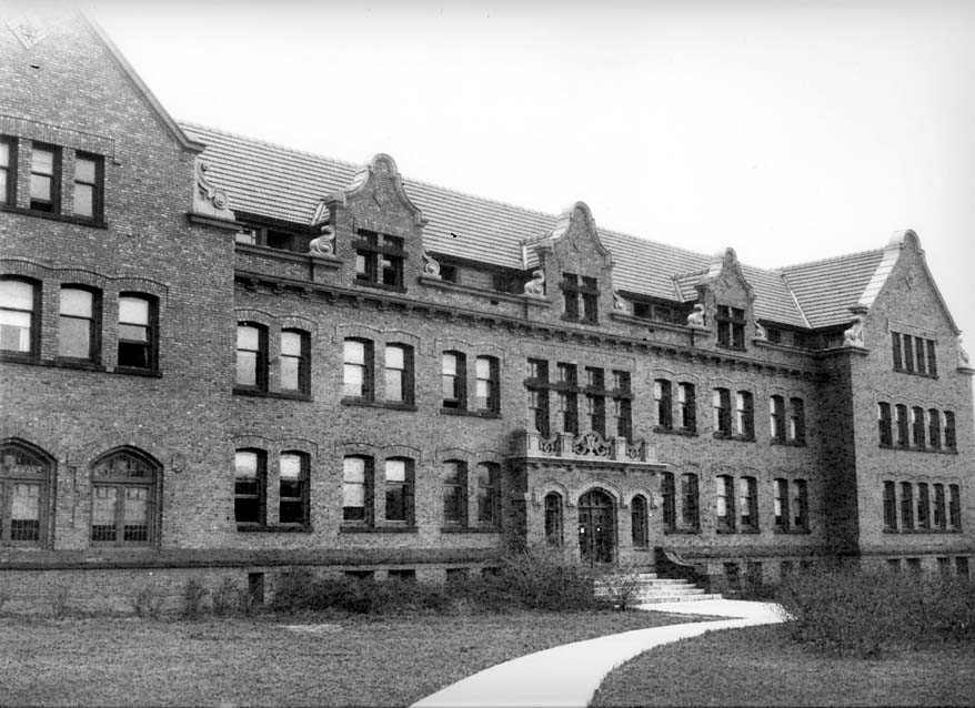 Black and white photo of Millikin's School of Music building