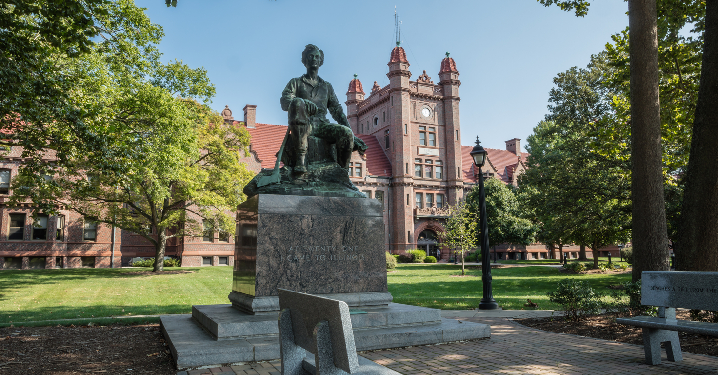 Lincoln Statue